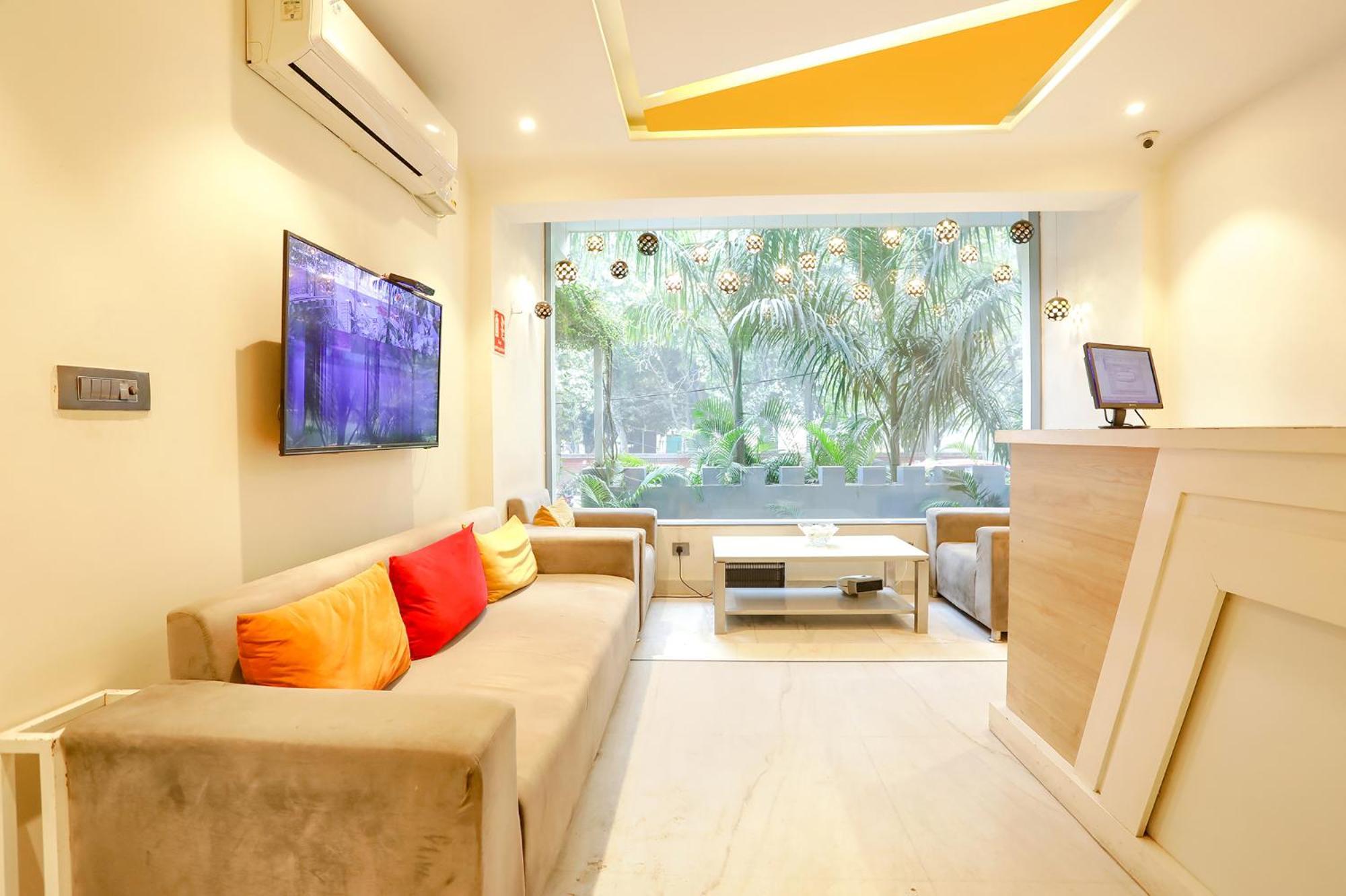 Fabhotel Jhs Studio Gurgaon Esterno foto